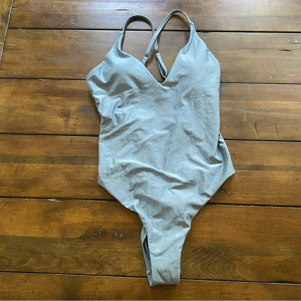 Shade & Shore NWT M Dusty Blue Women's One Piece Swimsuit
